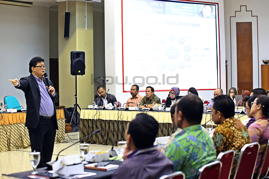Performance, Komunikasi dan Integritas: Resep Membangun Kepercayaan Publik Ala Christovita Wiloto