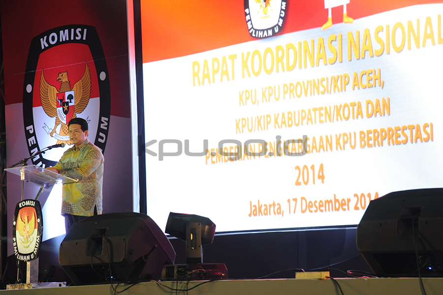 Ketua KPU RI: Kita Tidak Boleh Berpuas Diri Atas Pelaksanaan Pemilu Tahun 2014