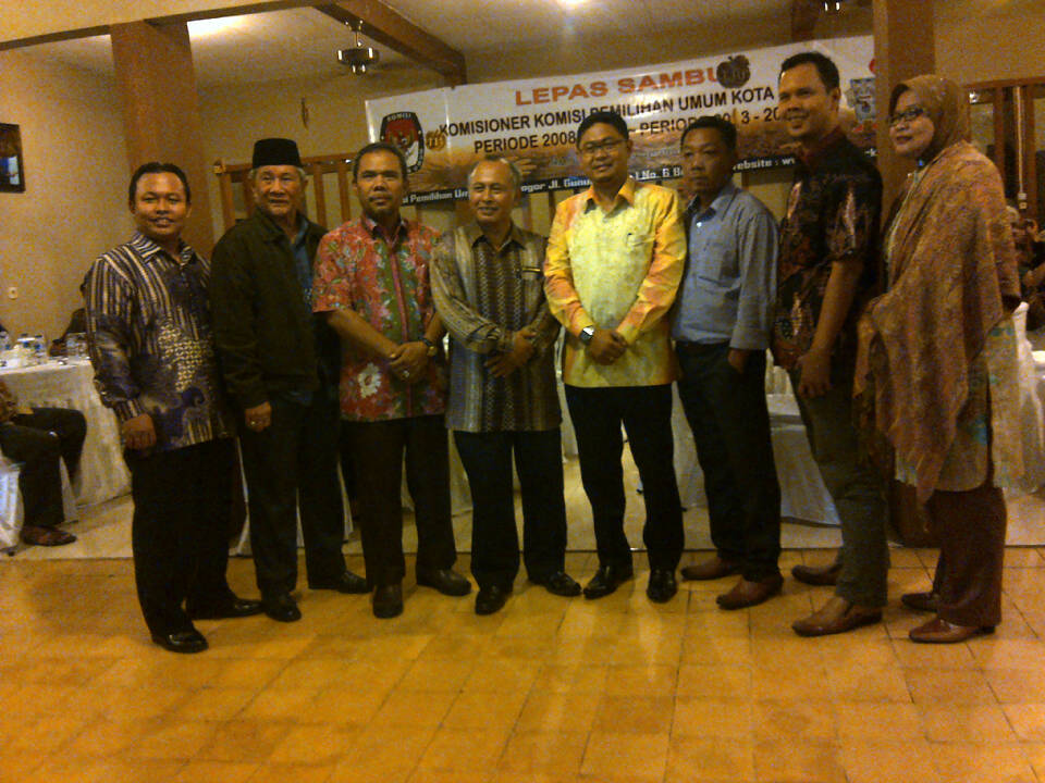 LEPAS SAMBUT KOMISI PEMILIHAN UMUM KOTA BOGOR PERIODE 2008-2013 ~ 2013-2018