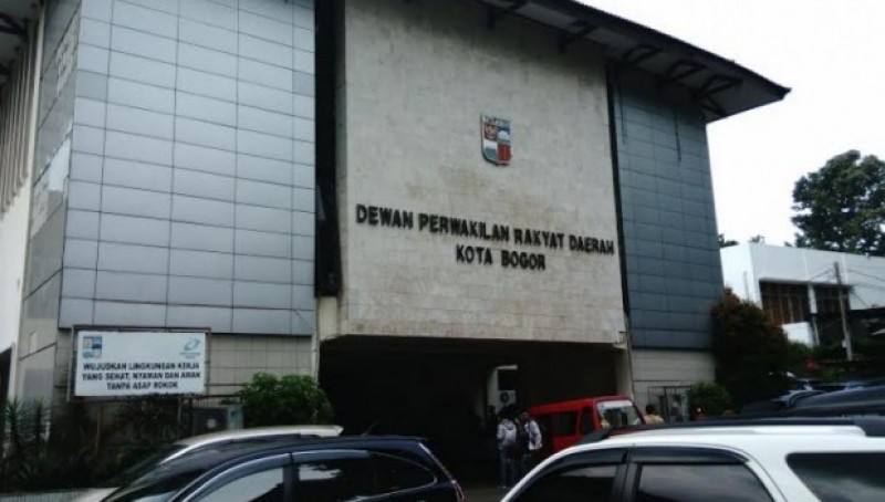 RAPAT KERJA KOMISIONER KPU KOTA BOGOR DENGAN KOMISI A DPRD KOTA BOGOR 