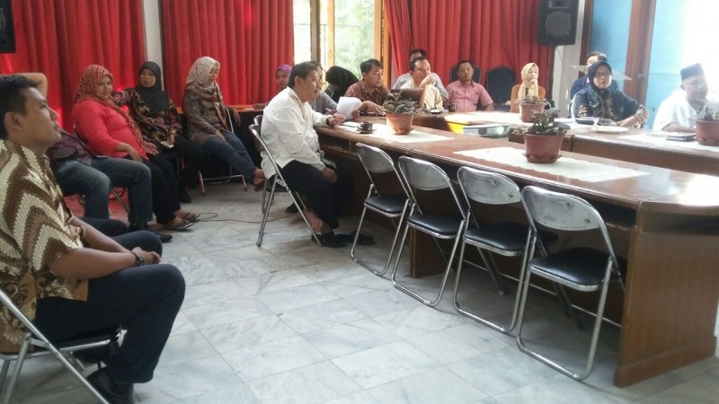 POLA KARIR PNS DI LINGKUNGAN KOMISI PEMILIHAN UMUM