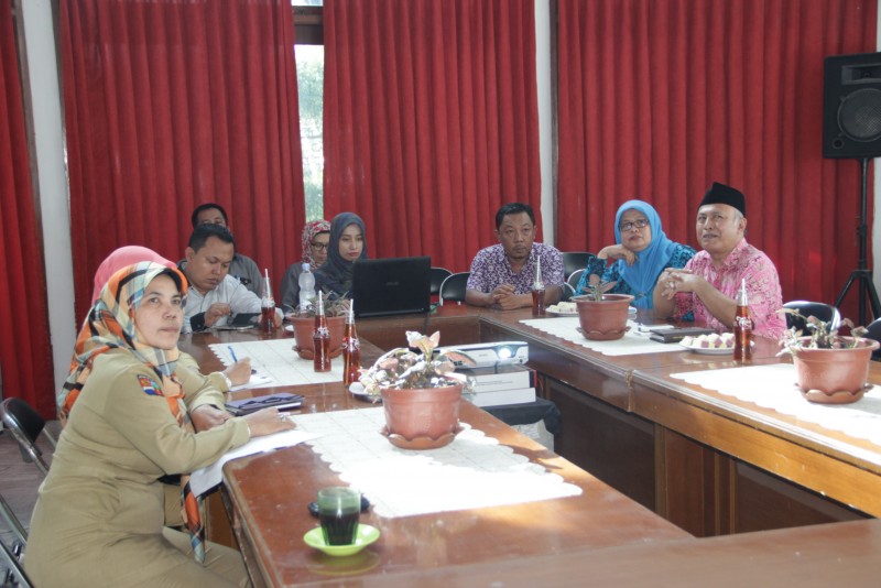 KPU KOTA BOGOR BERKOORDINASI DENGAN DISDUKCAPIL KOTA BOGOR 