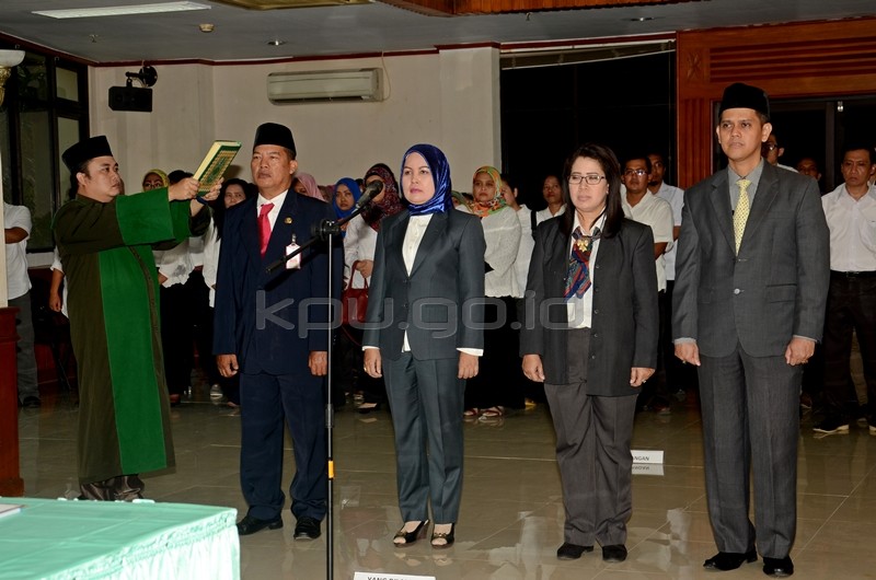 Pelantikan Sekretaris KPU Kota/Kabupaten Jakarta