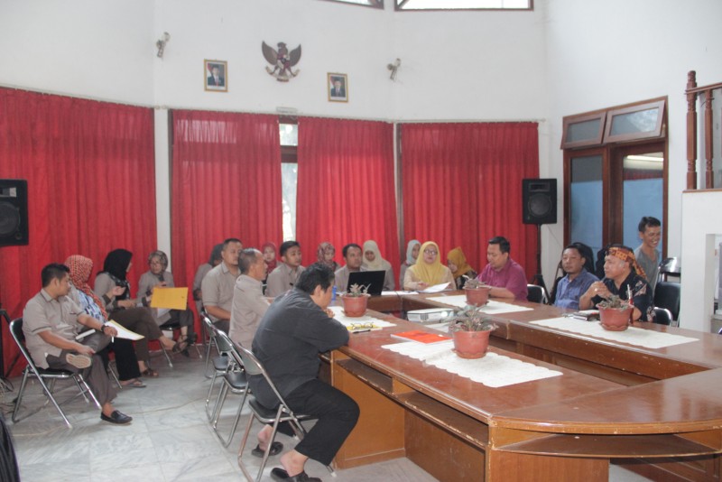 RAPAT EVALUASI RENSTRA 