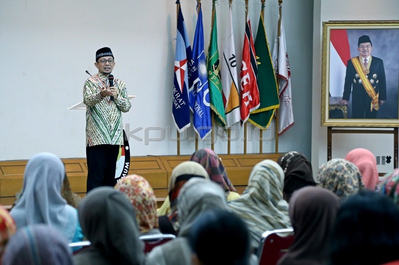 Ada Apa Dengan Cinta?