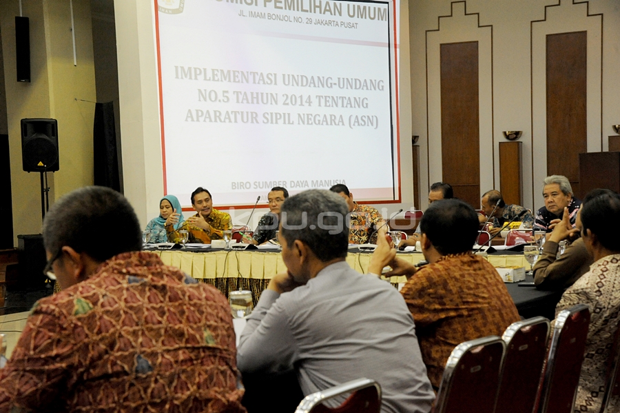 KPU Dan Komisi A DPRD Jatim Gelar Pertemuan Terkait Seleksi Sekretaris KPU Provinsi Jatim Tahun 2014