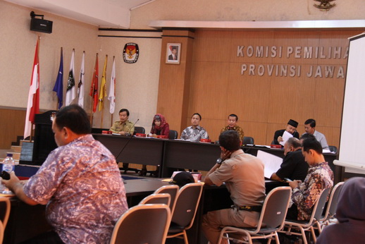 SOSIALISASI PELAKSANAAN PEMILIHAN BUPATI DAN WALIKOTA TAHUN 2015