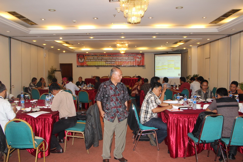 BIMBINGAN TEKNIS DAN PENDALAMAN MATERI  DALAM MEMPERSIAPKAN PEMILU 2014