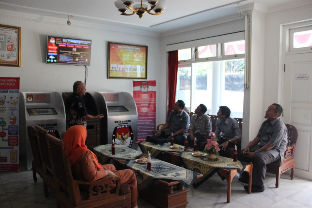 KPU RI GANDENG KPU KOTA BOGOR UNTUK MELAKSANAKAN  PROGRAM “KPU GOES TO COMMUNITY”