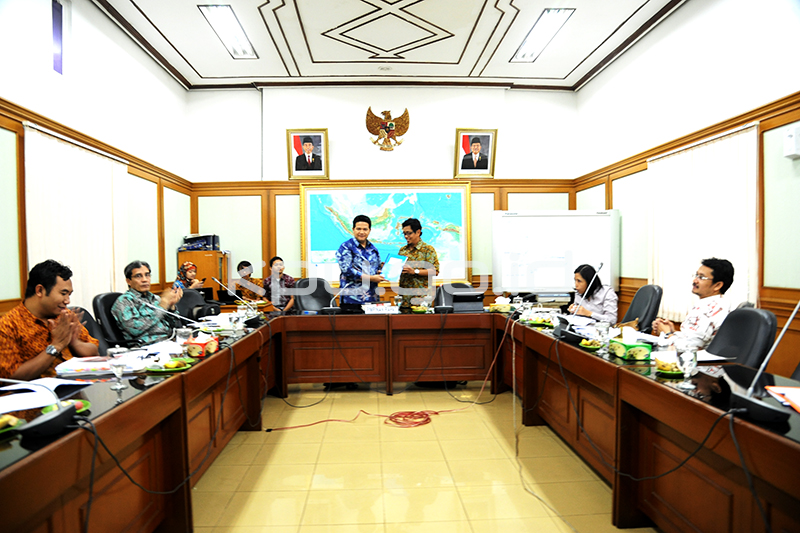 KPU Terima Laporan Dana Kampanye Pilpres 2014 dari ICW