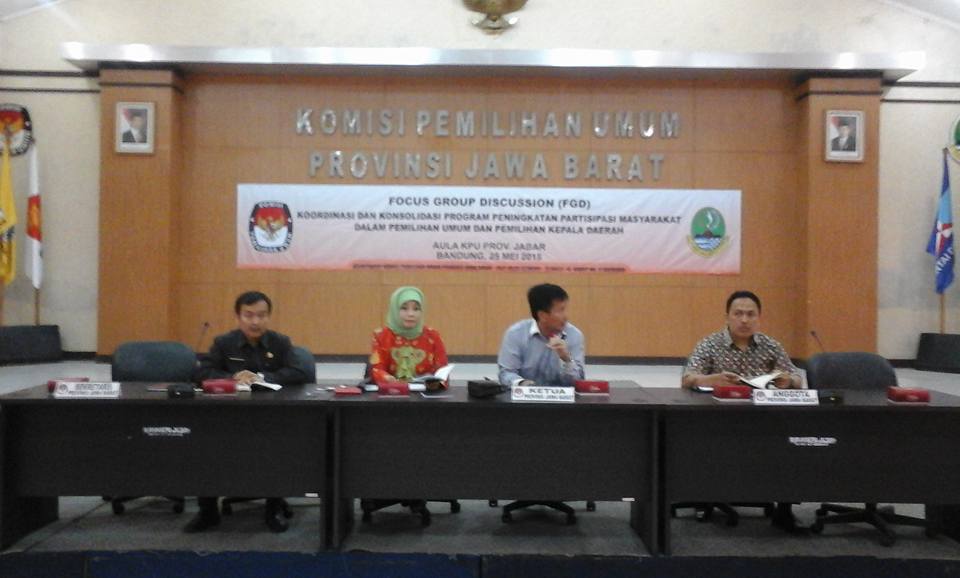  KPU JABAR GELAR RAKOR KONSOLIDASI PROGRAM SOSIALISASI DAN PENINGKATAN PARTISIPASI MASYARAKAT