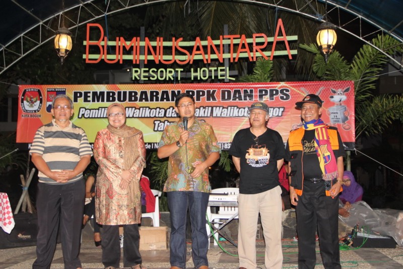 PEMBUBARAN PPK DAN PPS PEMILIHAN WALIKOTA DAN WAKIL WALIKOTA BOGOR TAHUN 2013 SE-KOTA BOGOR