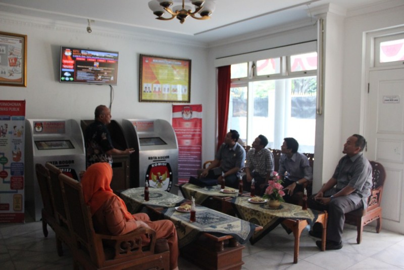 KPU RI GANDENG KPU KOTA BOGOR UNTUK MELAKSANAKAN PROGRAM “KPU GOES TO COMMUNITY”