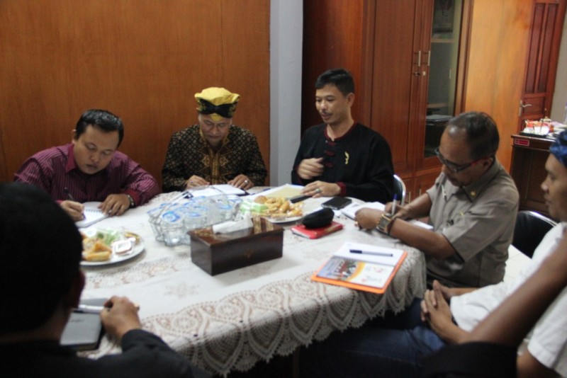 KPU KOTA BOGOR BERKOORDINASI DENGAN DISDUKCAPIL
