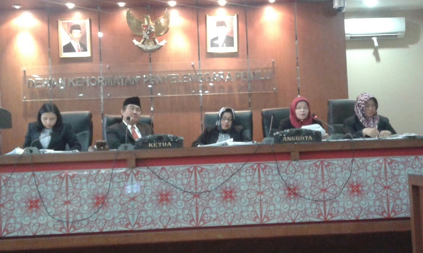 Sidang DKPP Nyatakan Komisioner KPU Surabaya Tak Bersalah