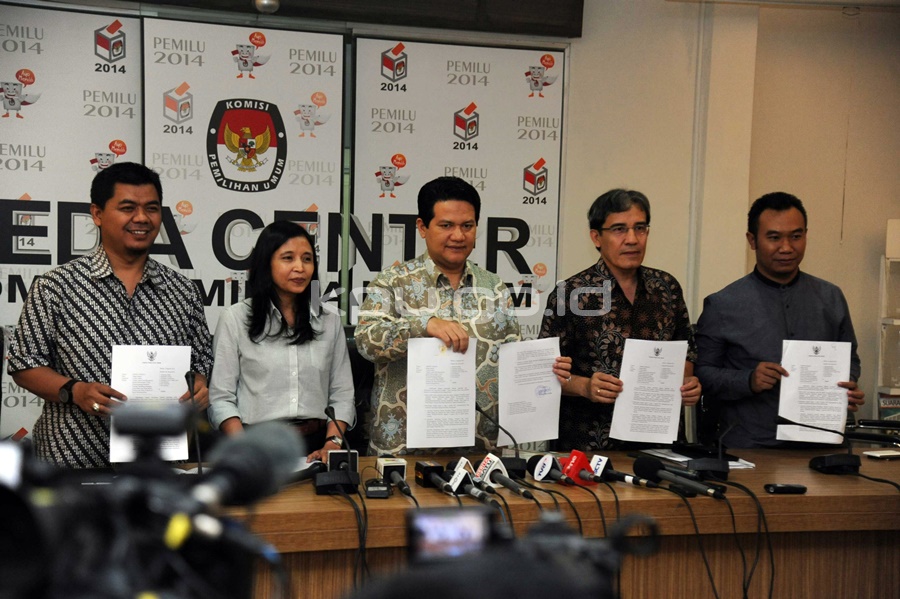 KPU Buka Kembali Pendaftaran Pilkada 9-11 Agustus 2015