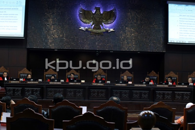Komponen TPS Lengkap, Pilkada Simalungun Berjalan Baik